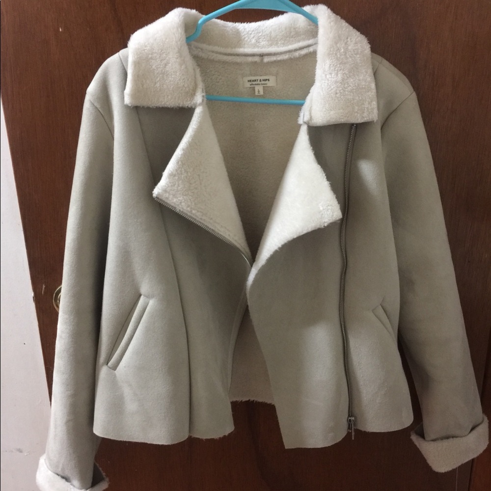 Heat & hip cozy jacket!😍